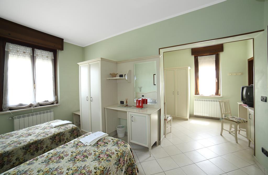 Albergo Il Gufo Parma Exterior photo