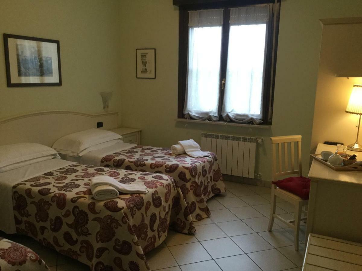 Albergo Il Gufo Parma Exterior photo